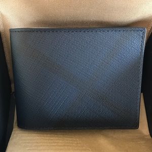 Burberry Men’s Bifold Wallet